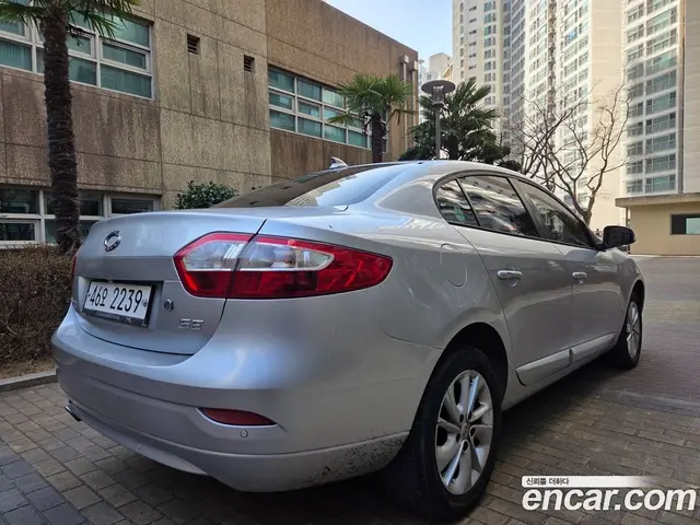 Renault (Samsung) SM3 2015 1.6 автомат (гидро), миниатюра 6 Renault (Samsung) SM3 2015 1.6 автомат (гидро), миниатюра 6