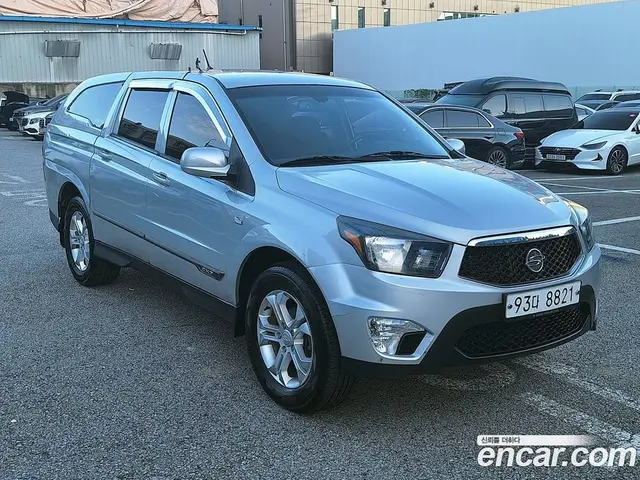 SsangYong Korando 2012 2.0 автомат (гидро), миниатюра 3