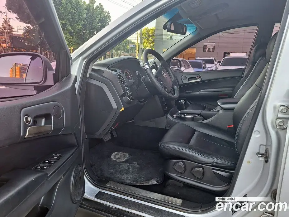 SsangYong Korando 2012 2.0 автомат (гидро), фото 8