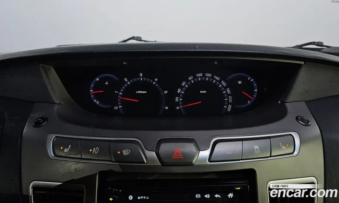 SsangYong Korando 2013 2.0 автомат (гидро), фото 17