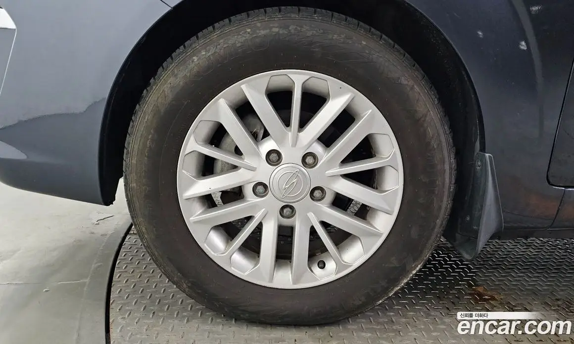 SsangYong Korando 2013 2.0 автомат (гидро), фото 5
