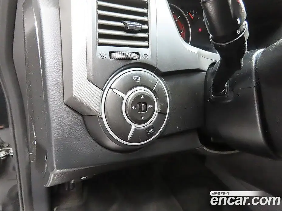 SsangYong Korando 2013 2.0 автомат (гидро), фото 14