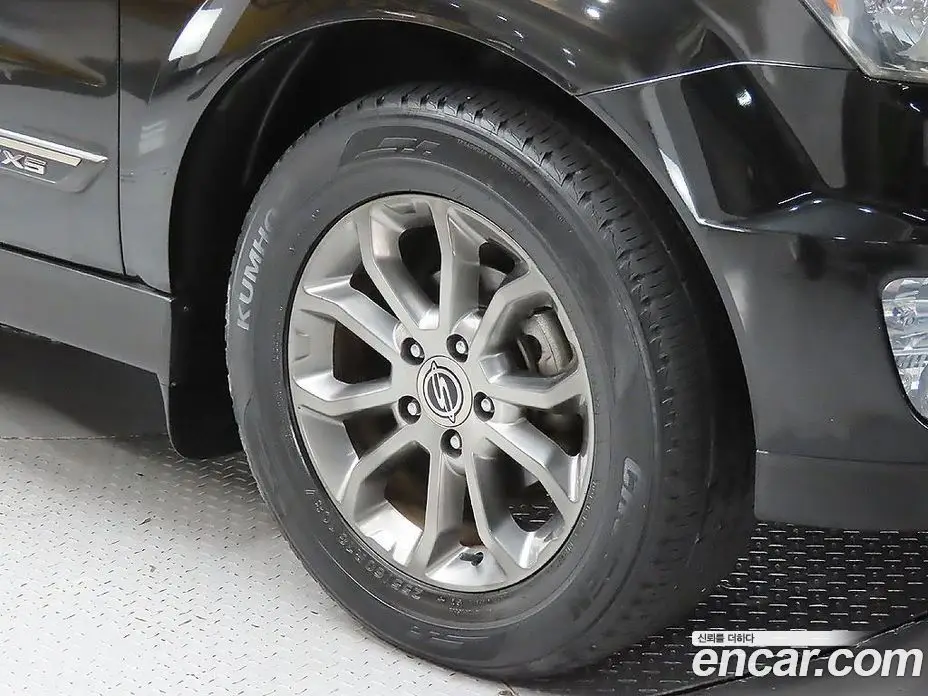 SsangYong Korando 2013 2.0 автомат (гидро), фото 5