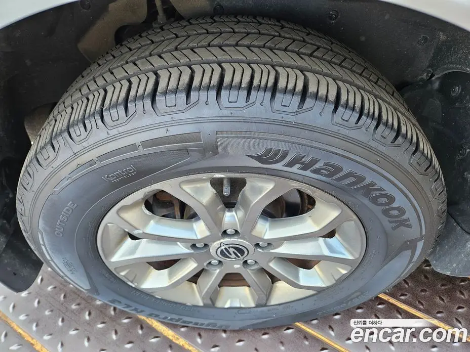SsangYong Korando 2013 2.0 автомат (гидро), фото 10