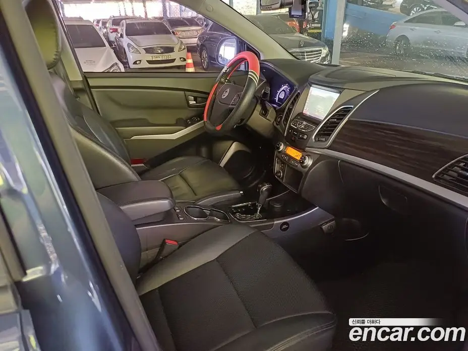 SsangYong Korando 2014 2.0 автомат (гидро), фото 10 SsangYong Korando 2014 2.0 автомат (гидро), фото 10