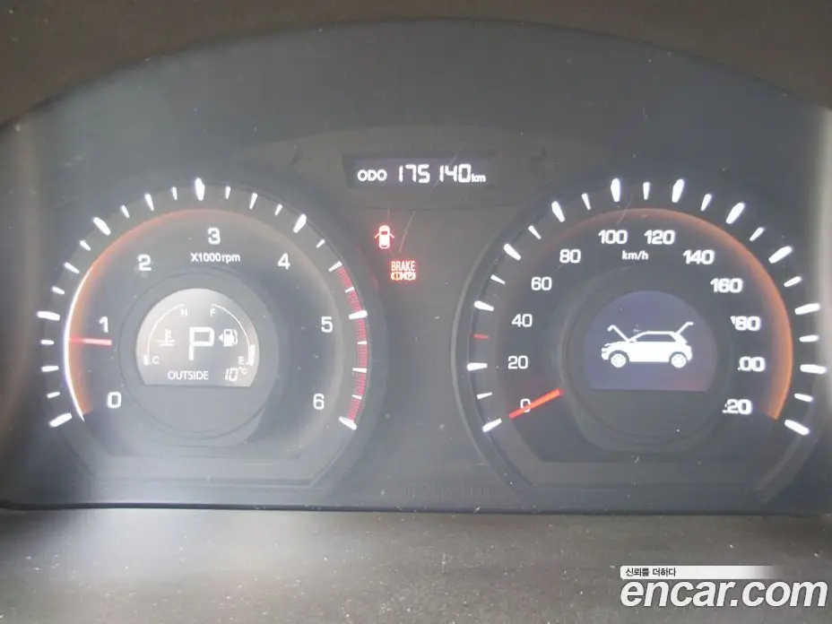 SsangYong Korando 2014 2.0 автомат (гидро), фото 8