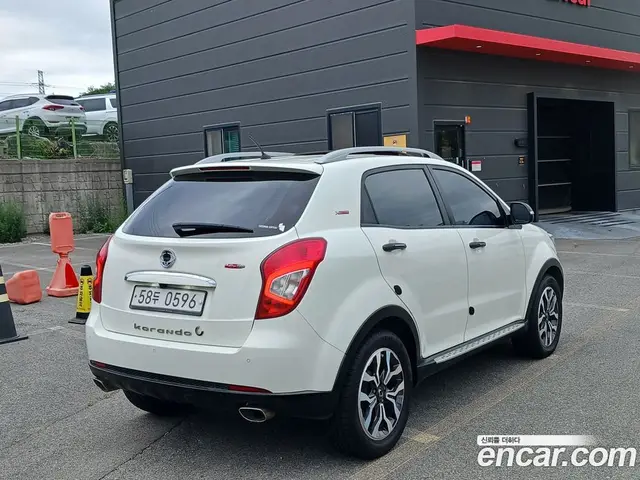 SsangYong Korando 2015 2.2 автомат (гидро), миниатюра 2