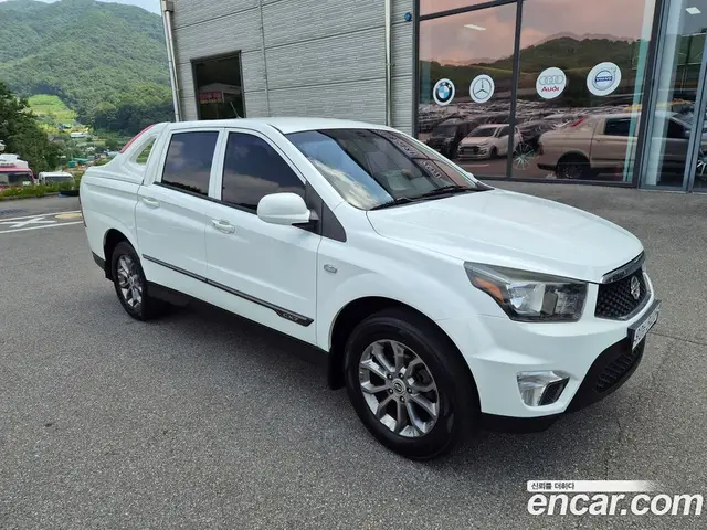 SsangYong Korando 2015 2.0 автомат (гидро), миниатюра 3
