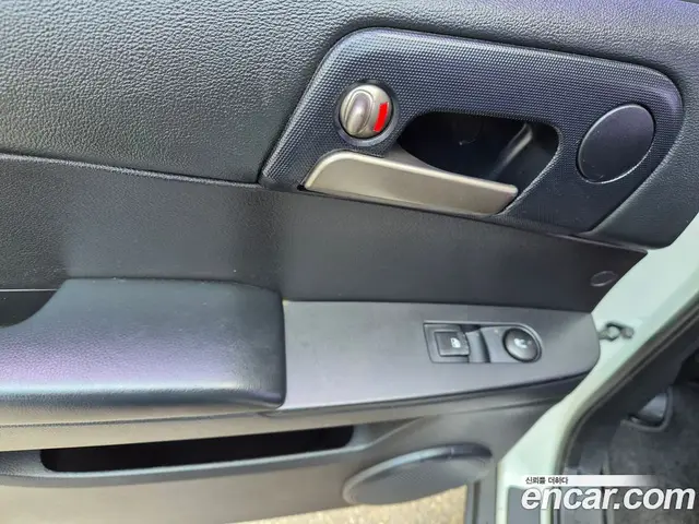SsangYong Korando 2015 2.0 автомат (гидро), миниатюра 7