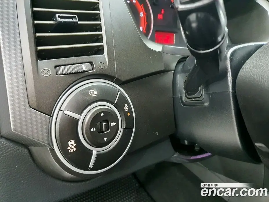 SsangYong Korando 2015 2.0 автомат (гидро), фото 15