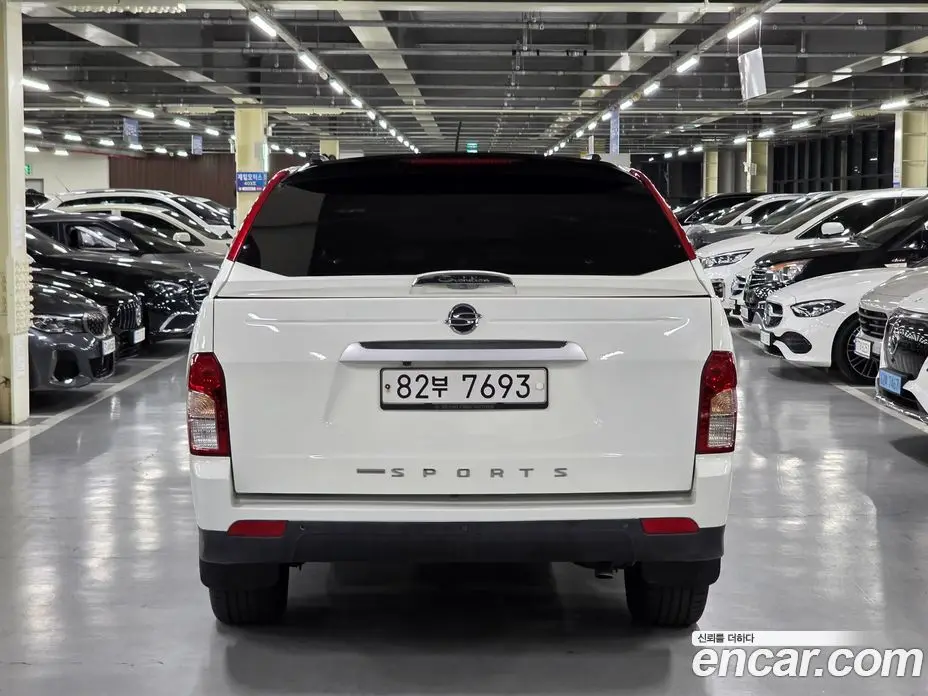 SsangYong Korando 2016 2.0 автомат (гидро), фото 3