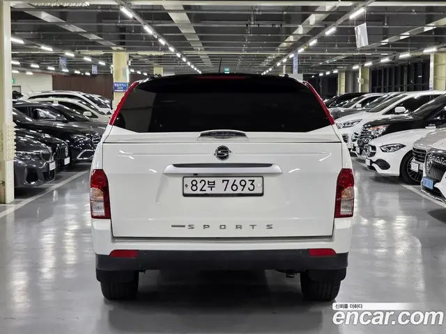 SsangYong Korando 2016 2.0 автомат (гидро), миниатюра 3