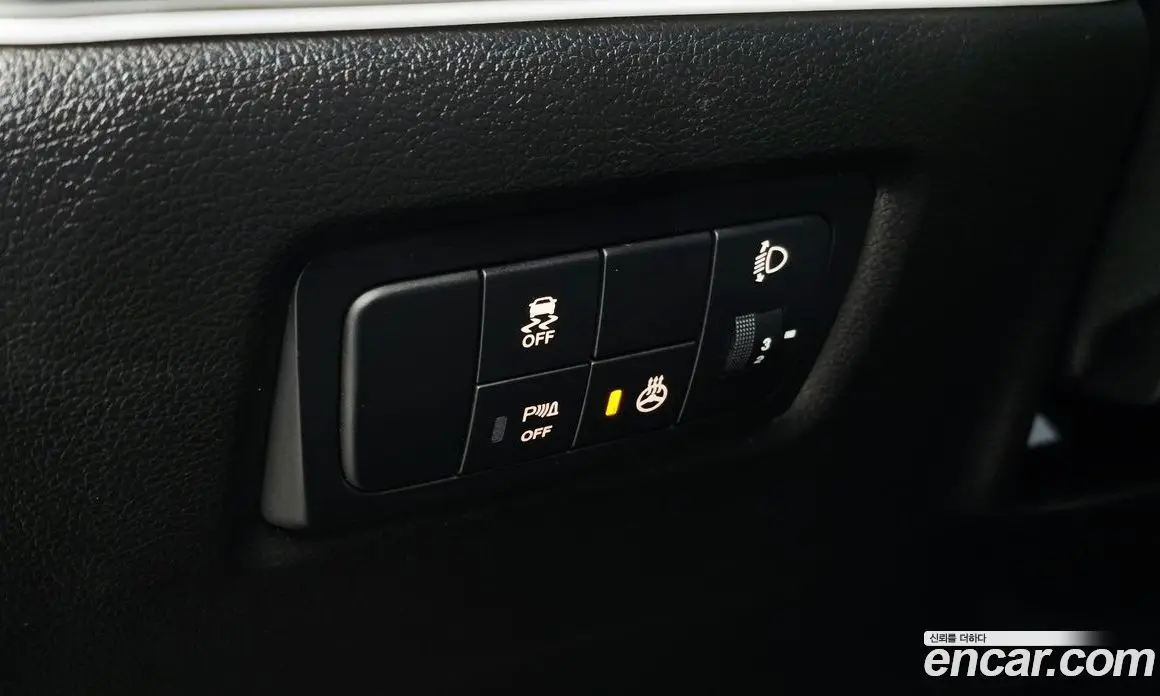 SsangYong Korando 2017 2.2 автомат (гидро), фото 16