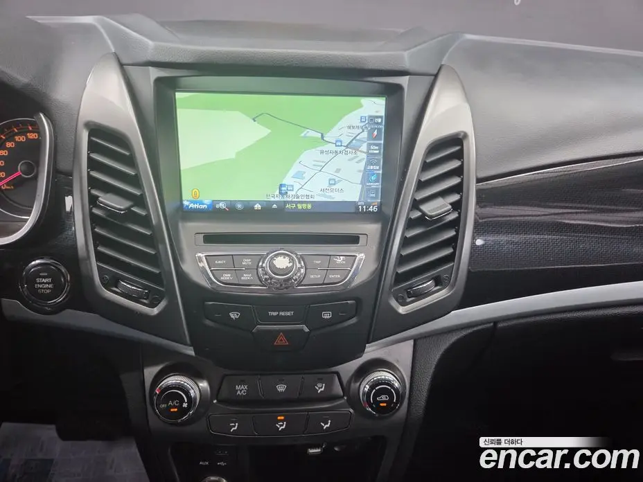 SsangYong Korando 2017 2.2 автомат (гидро), фото 13
