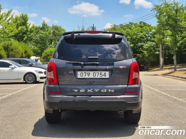 SsangYong Rexton 2015 2.2 автомат (гидро), миниатюра 5
