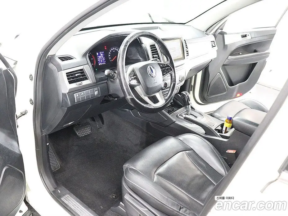 SsangYong Rexton 2018 2.2 автомат (гидро), фото 17