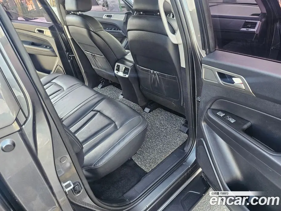 SsangYong Rexton 2018 2.2 автомат (гидро), фото 12