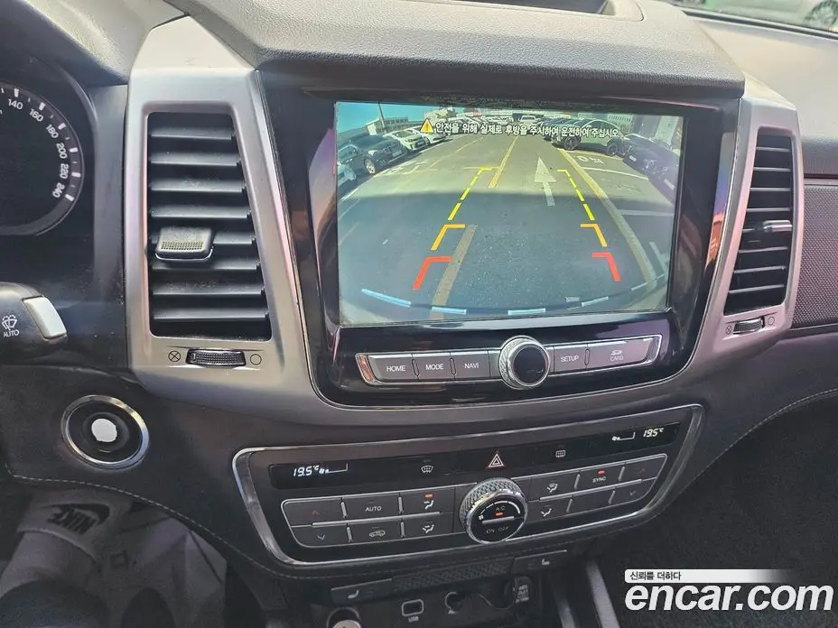 SsangYong Rexton 2018 2.2 автомат (гидро), фото 17