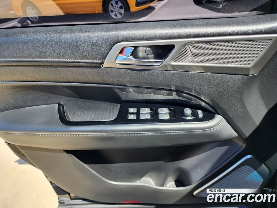 SsangYong Rexton 2018 2.2 автомат (гидро), фото 12