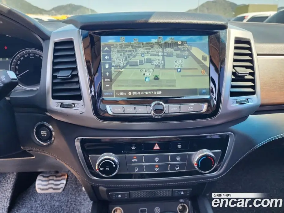 SsangYong Rexton 2018 2.2 автомат (гидро), фото 15