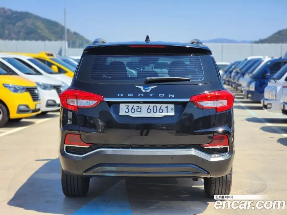 SsangYong Rexton 2018 2.2 автомат (гидро), фото 4