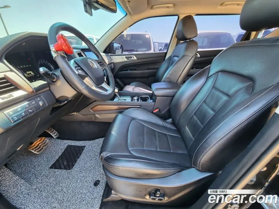 SsangYong Rexton 2018 2.2 автомат (гидро), фото 9