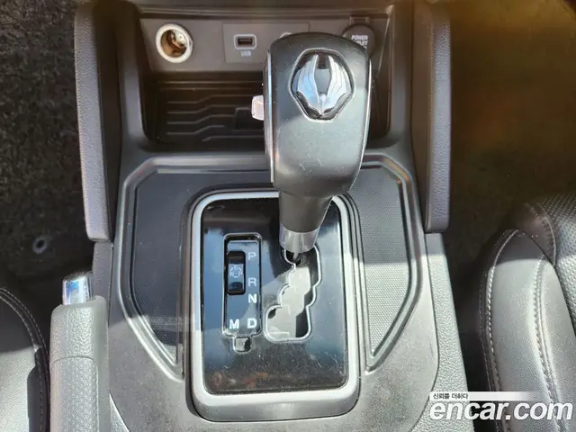 SsangYong Rexton 2019 2.2 автомат (гидро), миниатюра 9 SsangYong Rexton 2019 2.2 автомат (гидро), миниатюра 9