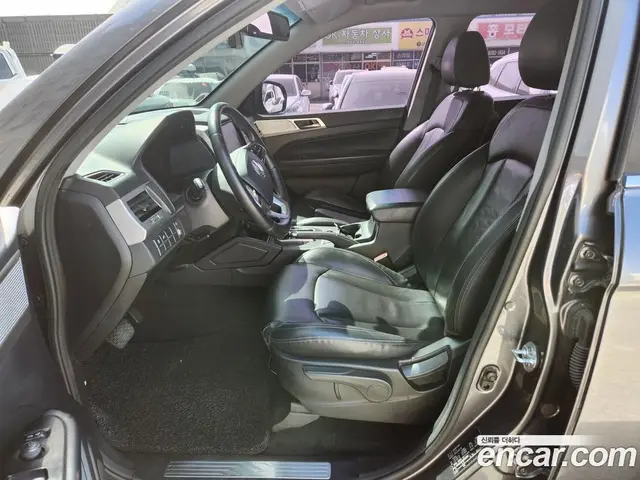 SsangYong Rexton 2019 2.2 автомат (гидро), миниатюра 10 SsangYong Rexton 2019 2.2 автомат (гидро), миниатюра 10
