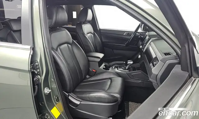 SsangYong Rexton 2021 2.2 автомат (гидро), миниатюра 11 SsangYong Rexton 2021 2.2 автомат (гидро), миниатюра 11