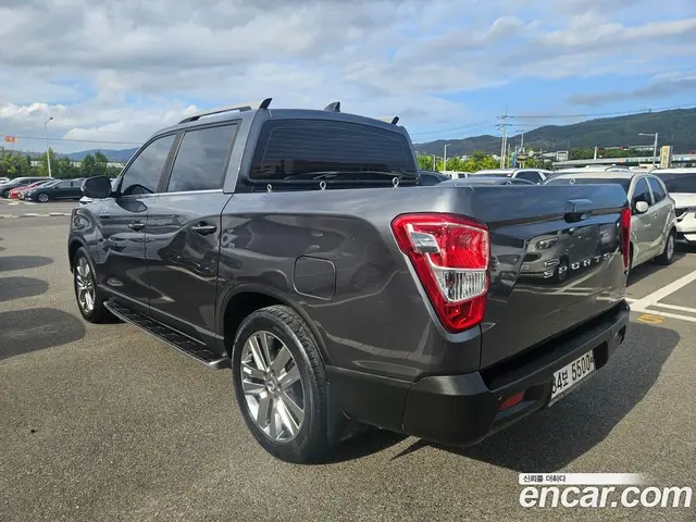 SsangYong Rexton 2021 2.2 автомат (гидро), миниатюра 2 SsangYong Rexton 2021 2.2 автомат (гидро), миниатюра 2