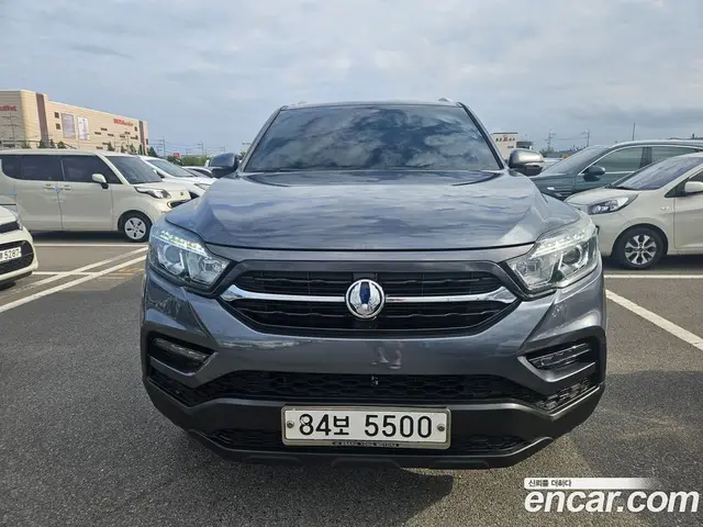SsangYong Rexton 2021 2.2 автомат (гидро), миниатюра 3 SsangYong Rexton 2021 2.2 автомат (гидро), миниатюра 3
