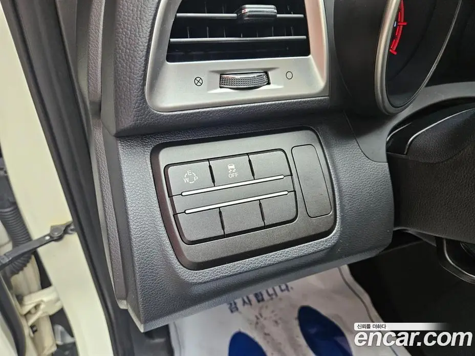SsangYong TIBOLI 2015 1.6 автомат (гидро), фото 15
