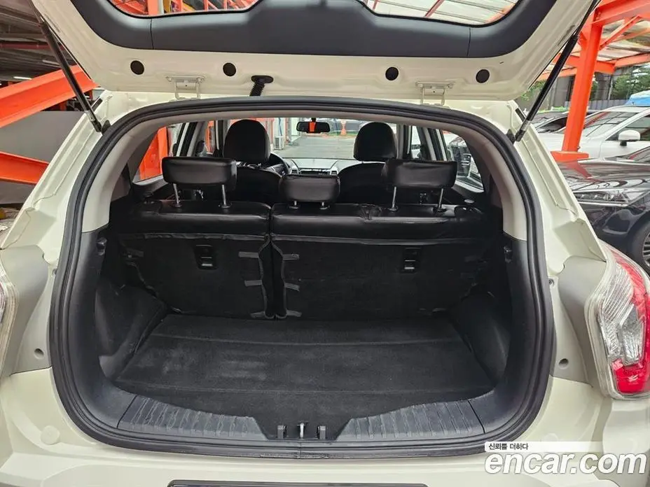 SsangYong TIBOLI 2015 1.6 автомат (гидро), фото 17