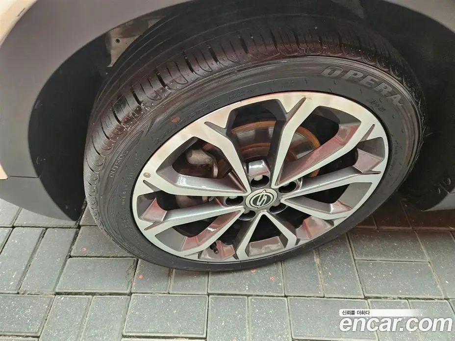 SsangYong TIBOLI 2015 1.6 автомат (гидро), фото 18