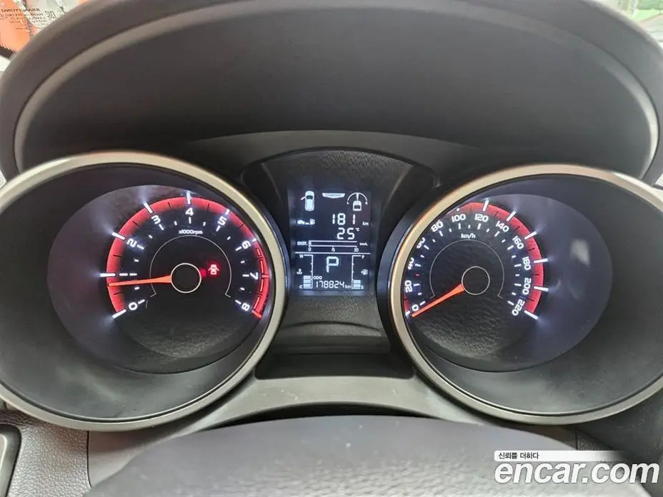 SsangYong TIBOLI 2015 1.6 автомат (гидро), фото 7
