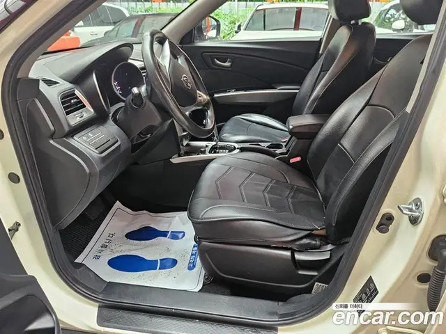 SsangYong TIBOLI 2015 1.6 автомат (гидро), миниатюра 10