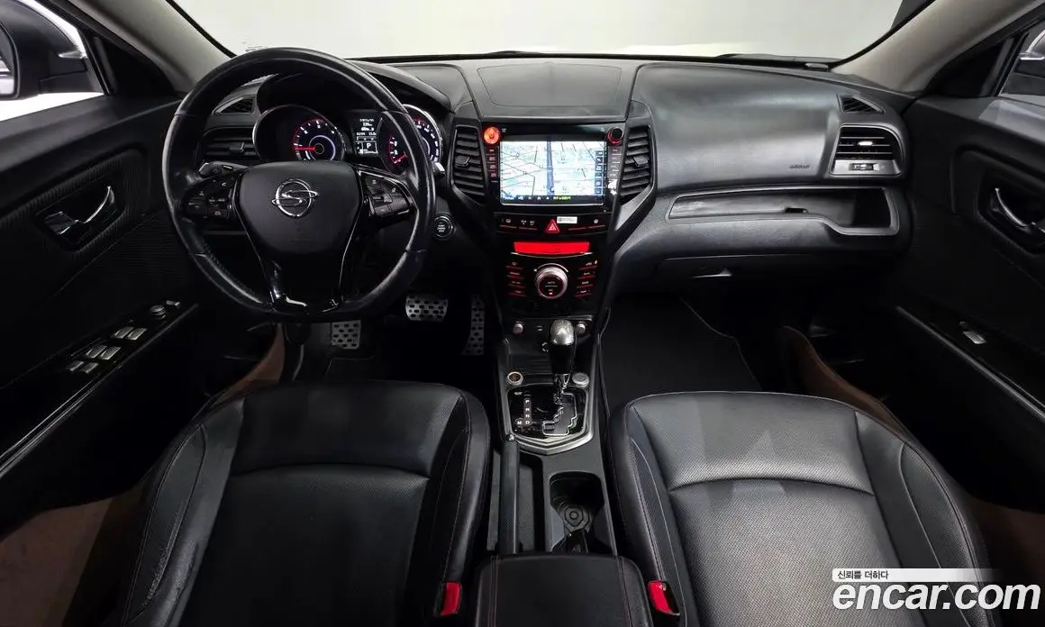 SsangYong TIBOLI 2016 1.6 автомат (гидро), фото 7 SsangYong TIBOLI 2016 1.6 автомат (гидро), фото 7