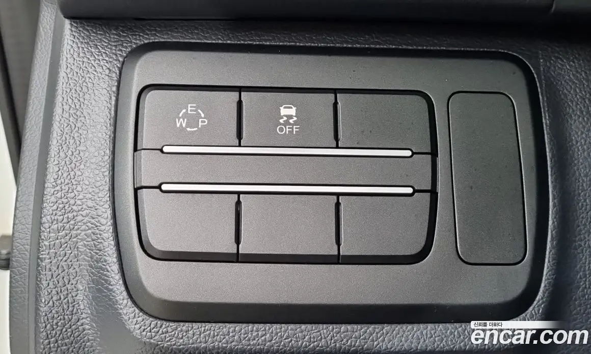 SsangYong TIBOLI 2018 1.6 автомат (гидро), фото 18