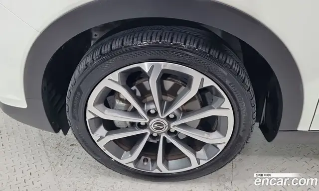 SsangYong TIBOLI 2018 1.6 автомат (гидро), миниатюра 5