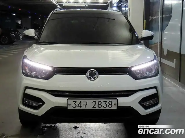 SsangYong TIBOLI 2018 1.6 автомат (гидро), миниатюра 2