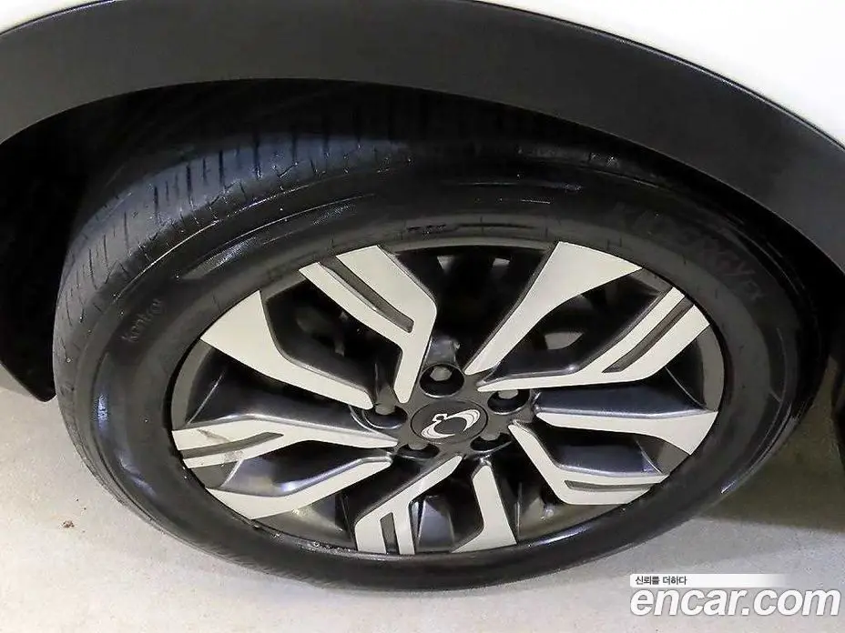 SsangYong TIBOLI 2018 1.6 автомат (гидро), фото 20