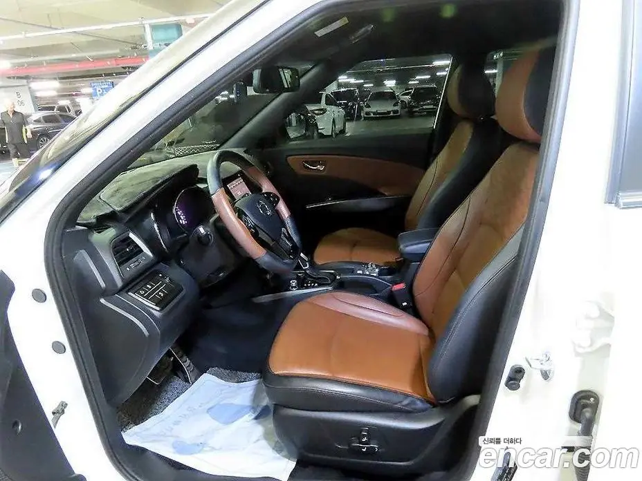 SsangYong TIBOLI 2018 1.6 автомат (гидро), фото 6