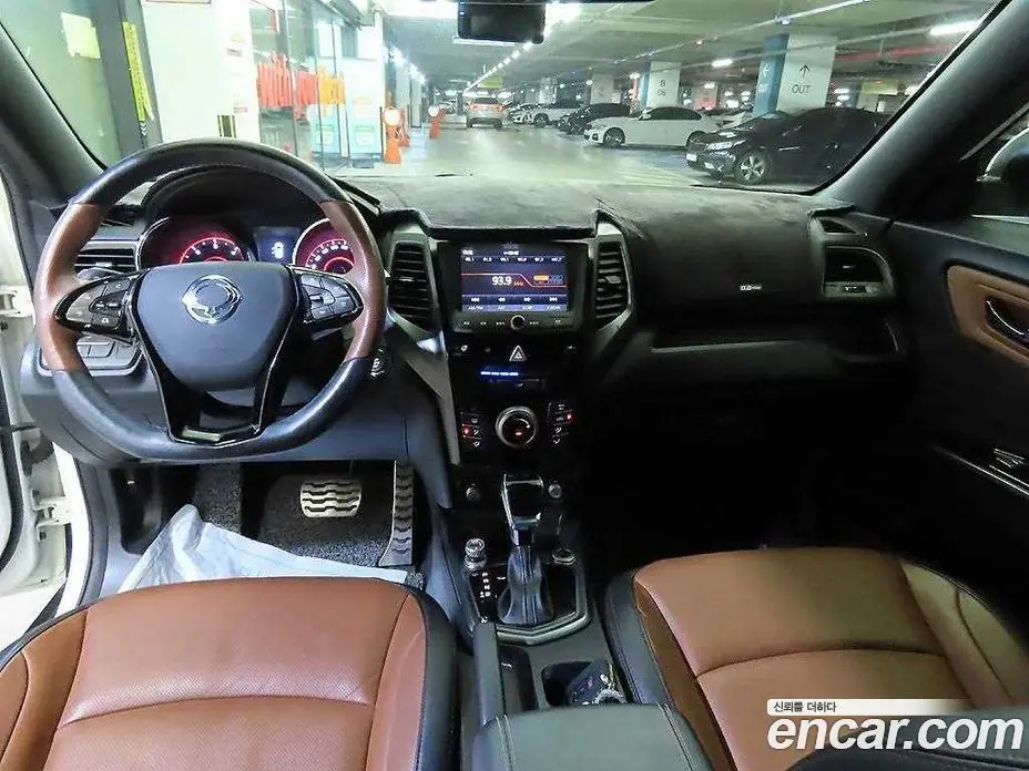 SsangYong TIBOLI 2018 1.6 автомат (гидро), фото 10