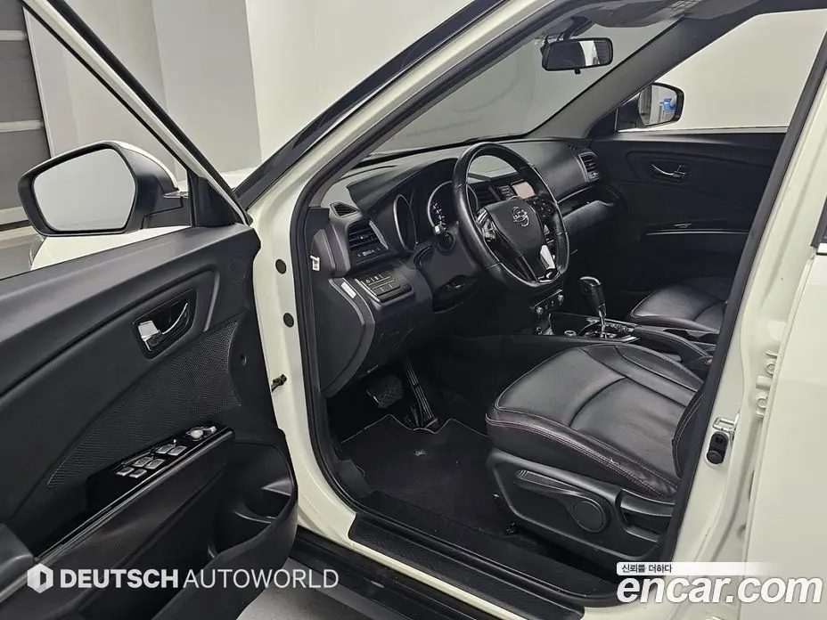 SsangYong TIBOLI 2018 1.6 автомат (гидро), фото 11