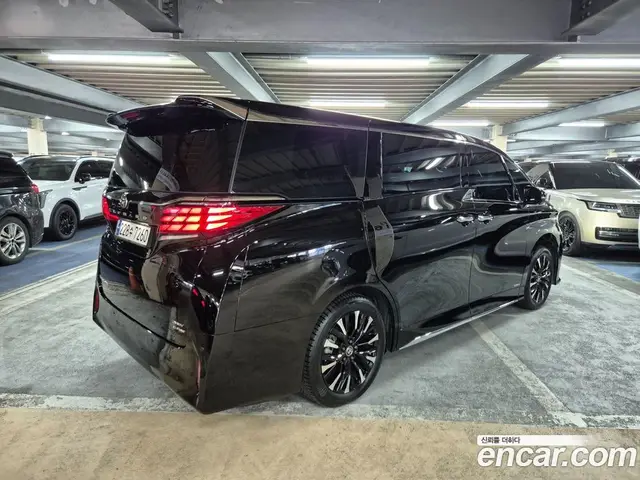 Toyota Alphard 2023 2.5 автомат (гидро), миниатюра 2