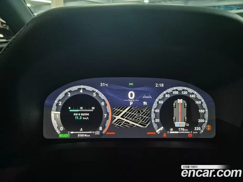 Toyota Alphard 2023 2.5 автомат (гидро), фото 8
