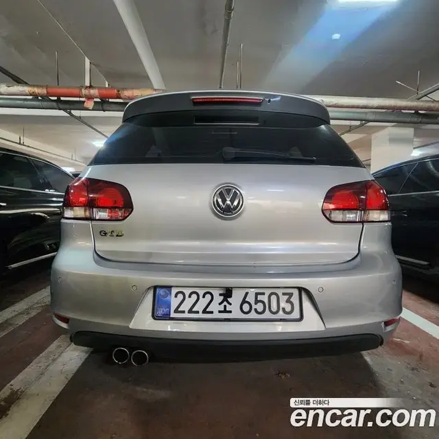 Volkswagen Golf 2010 2.0 автомат (гидро), миниатюра 2