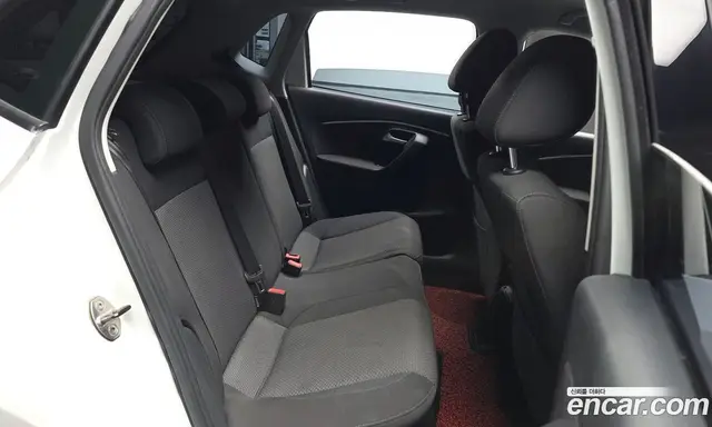 Volkswagen Polo 2015 1.4 автомат (гидро), миниатюра 12