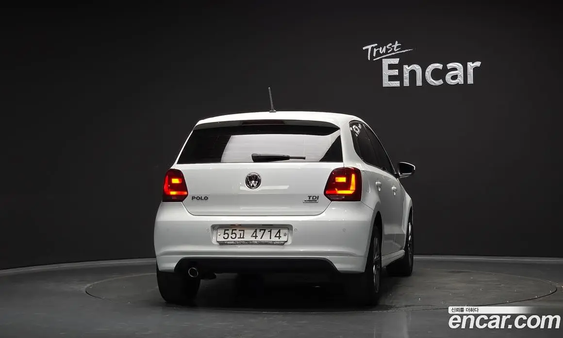 Volkswagen Polo 2015 1.4 автомат (гидро), фото 4