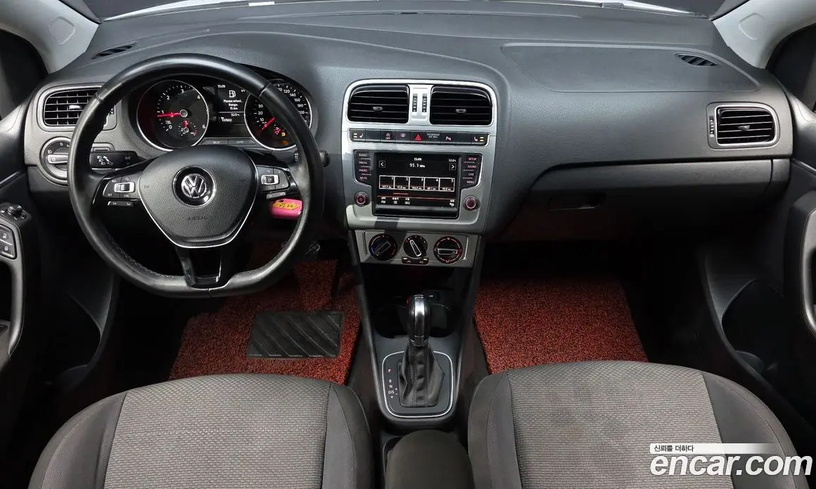 Volkswagen Polo 2015 1.4 автомат (гидро), фото 7